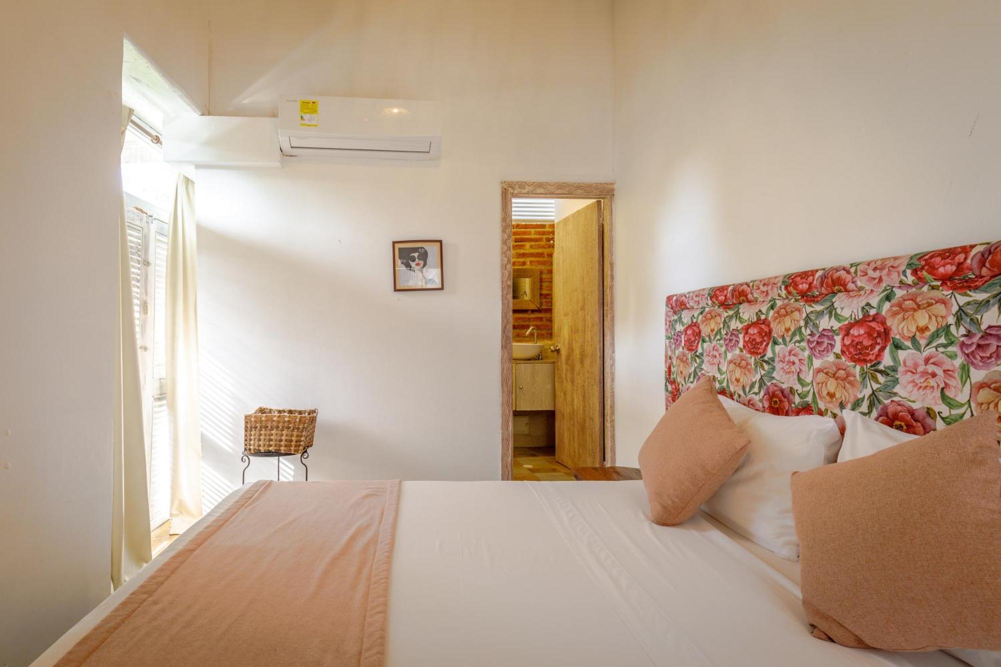 Bolola Hotel Картахена Экстерьер фото