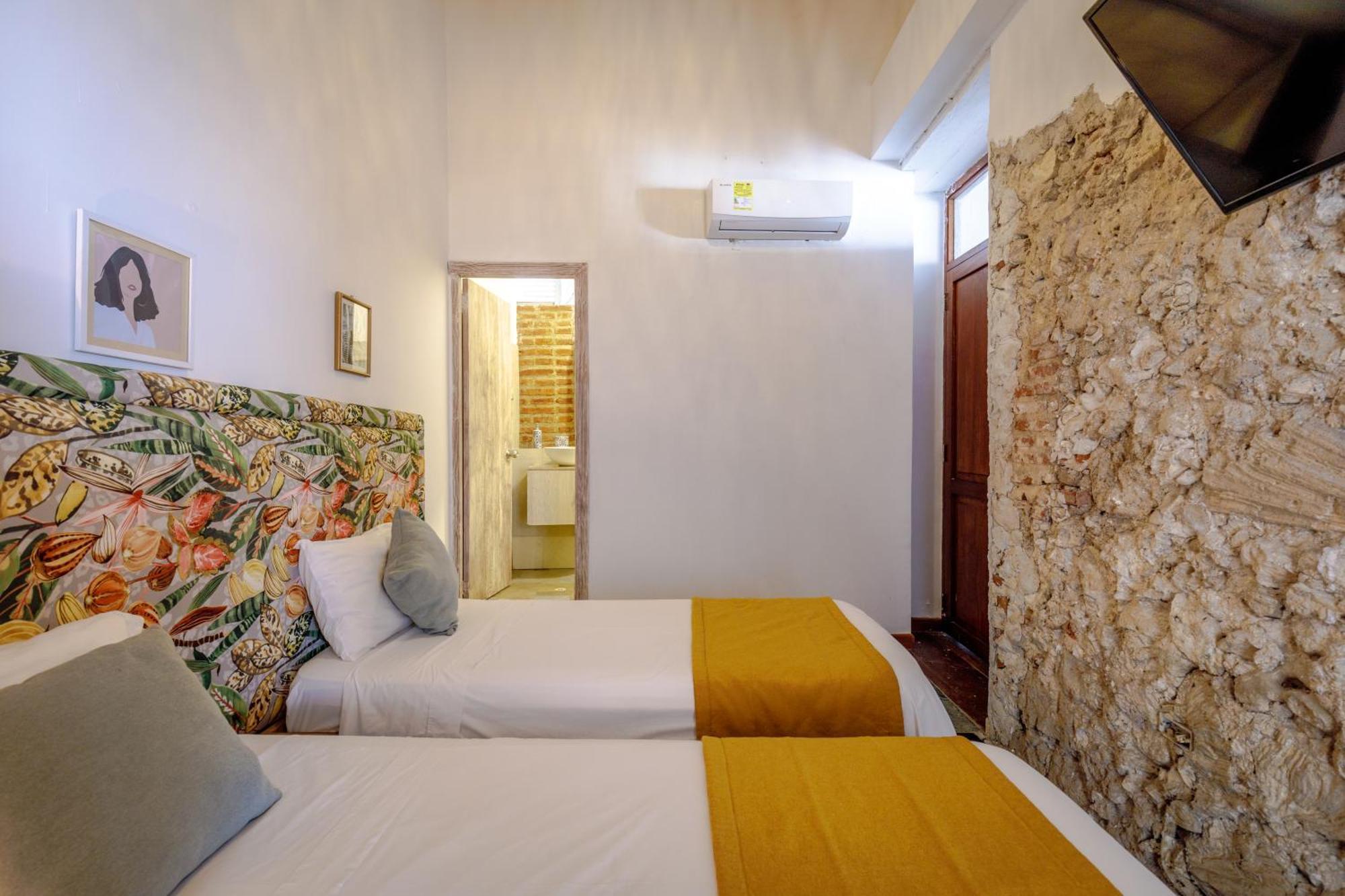 Bolola Hotel Картахена Экстерьер фото