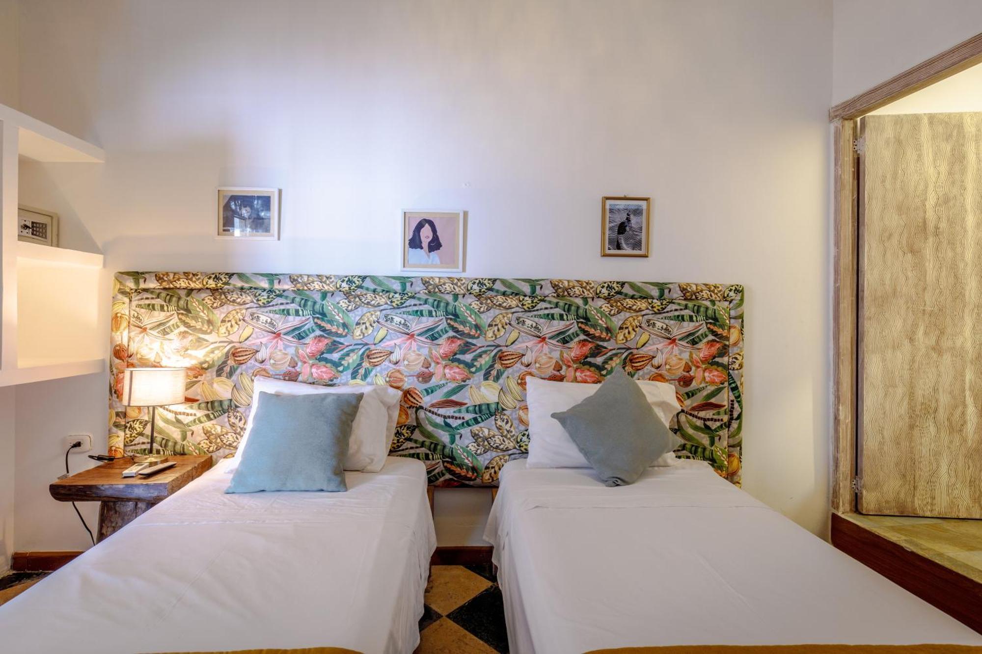 Bolola Hotel Картахена Экстерьер фото
