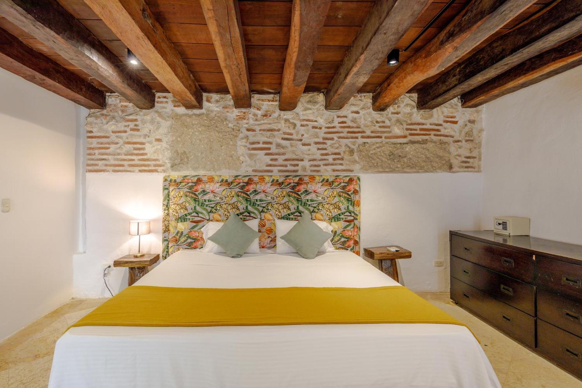 Bolola Hotel Картахена Экстерьер фото