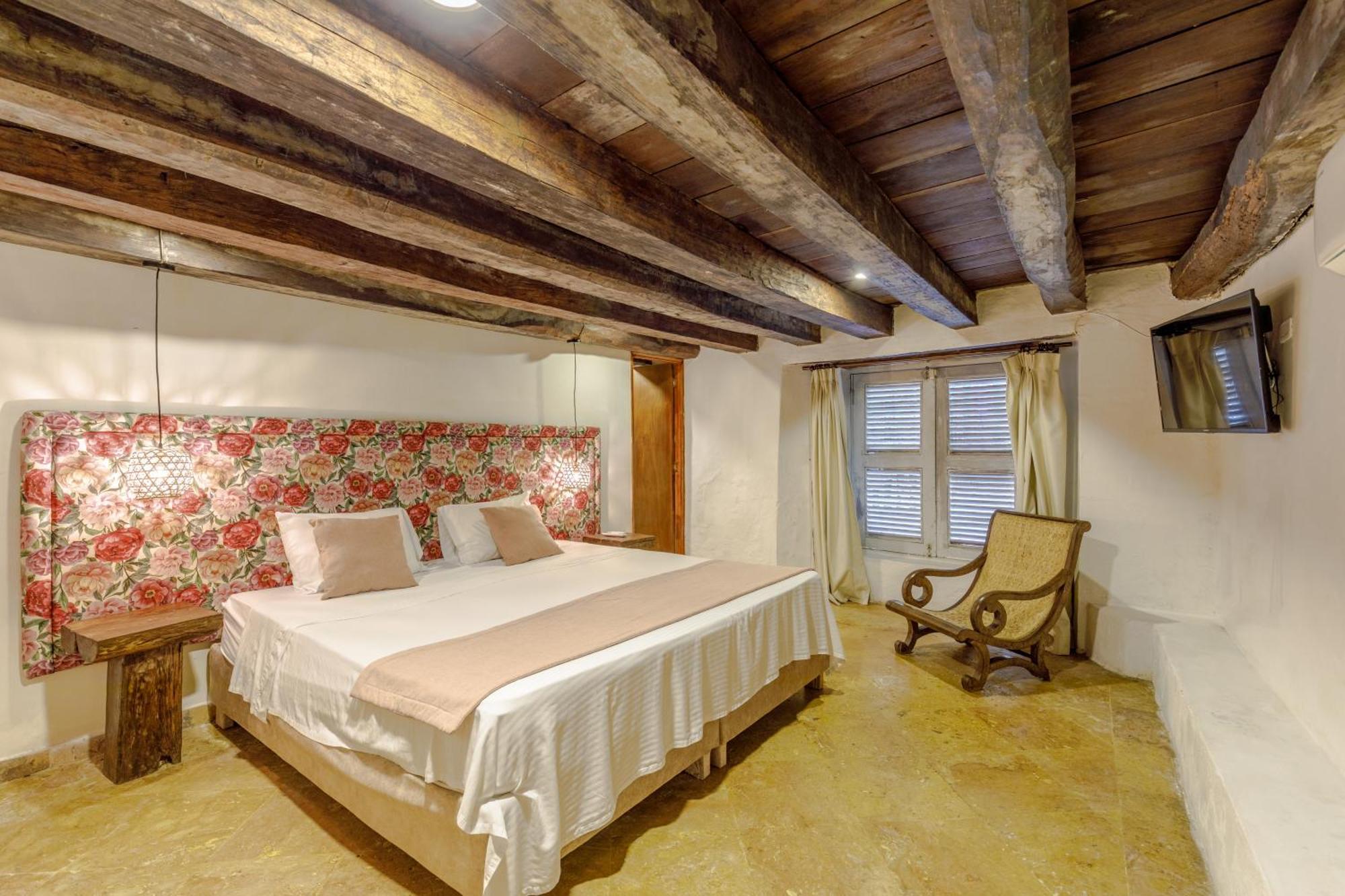 Bolola Hotel Картахена Экстерьер фото
